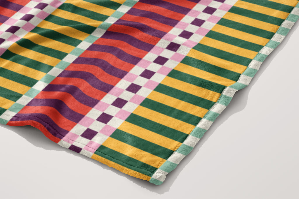 Fleece Checkered Throw Blanket